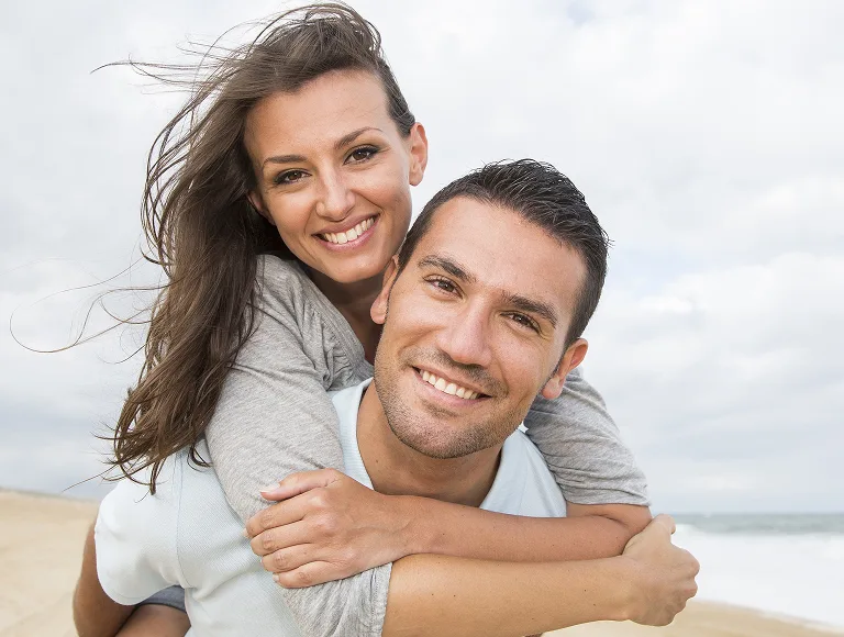 A Metal-Free Way to Create a Straighter Set of Teeth