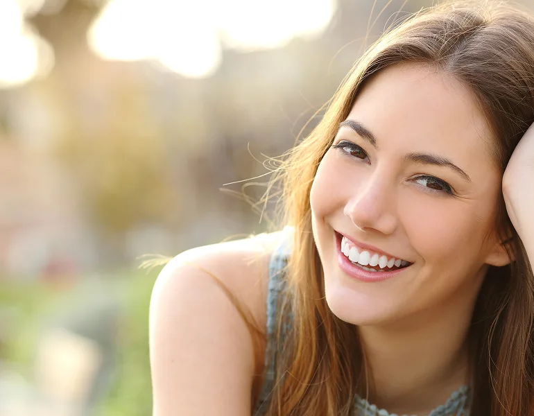 What are Porcelain Veneers?